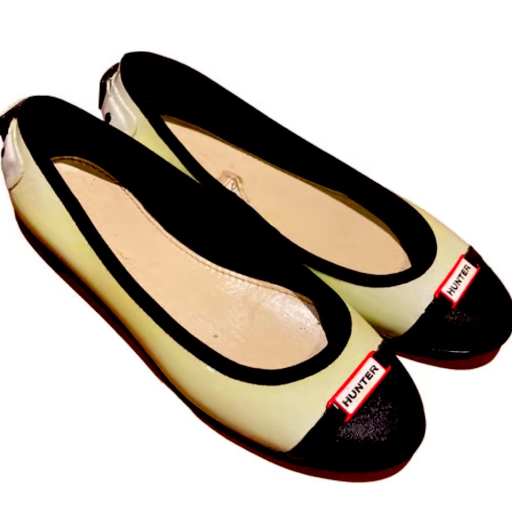Hunter Black and Tan Turks Rubber Ballerina Flats